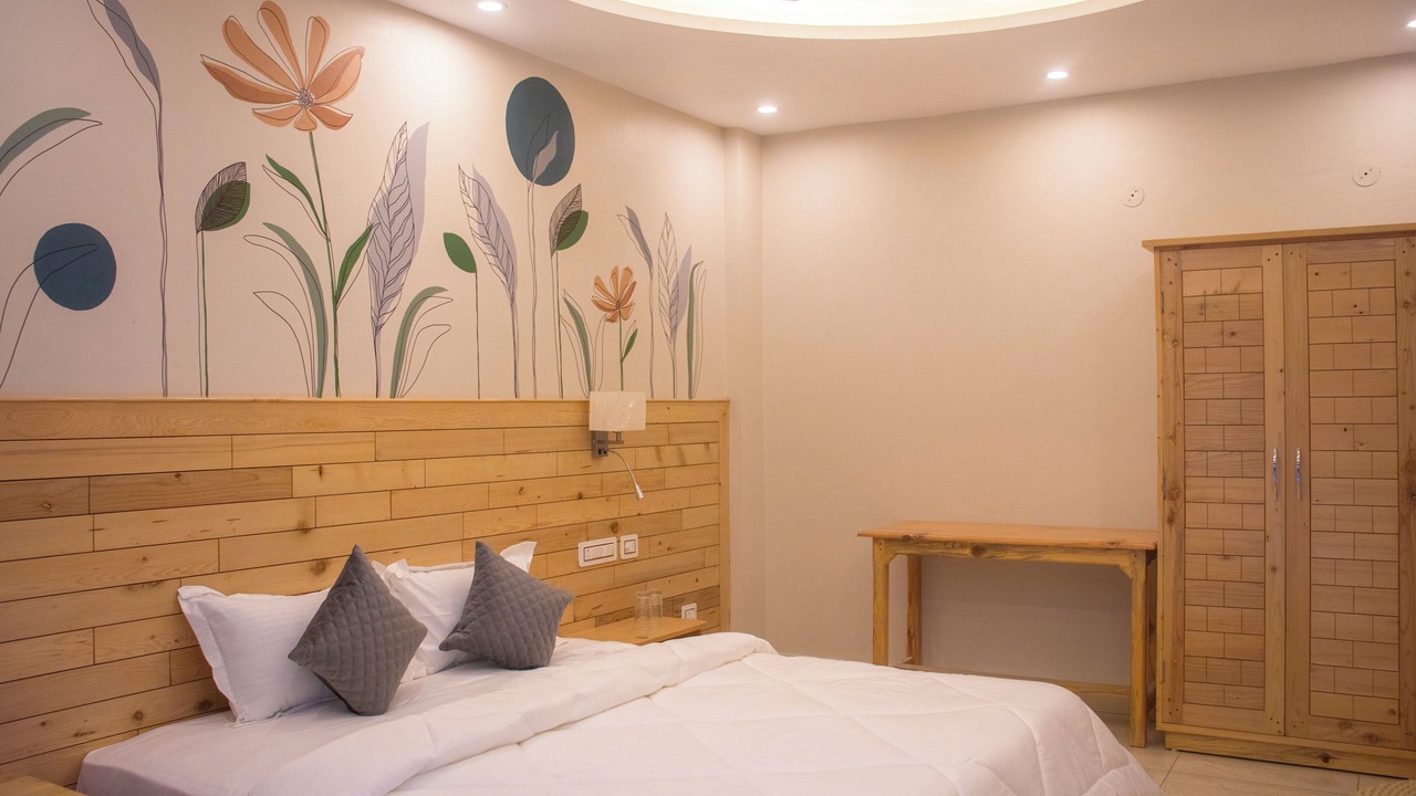 Photo of Bedroom in Dharamkot