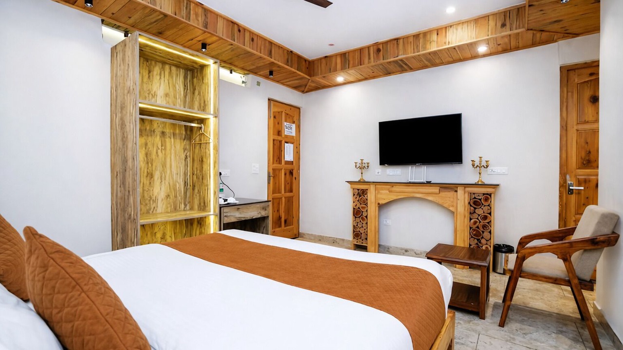 Photo of Bedroom in Landour
