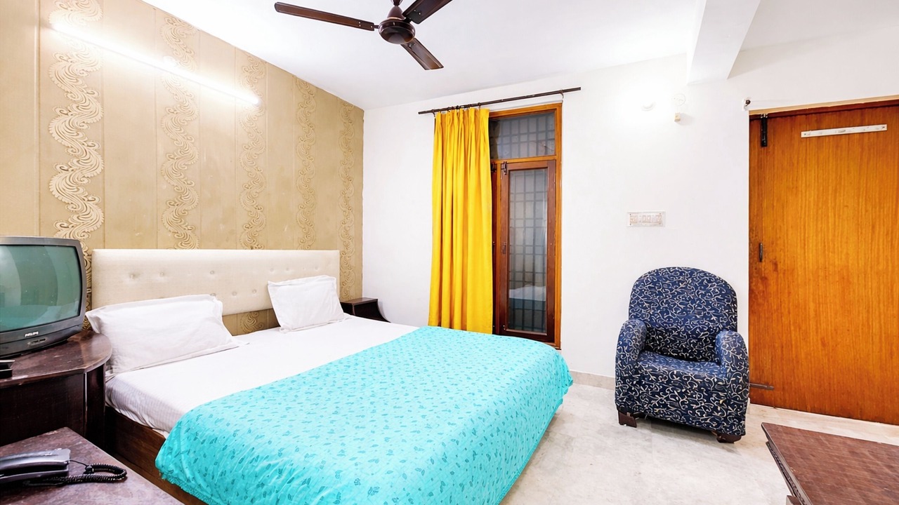 Photo of Bedroom in Tallital