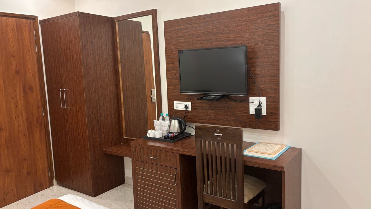 Photo of Bedroom in Dehradun