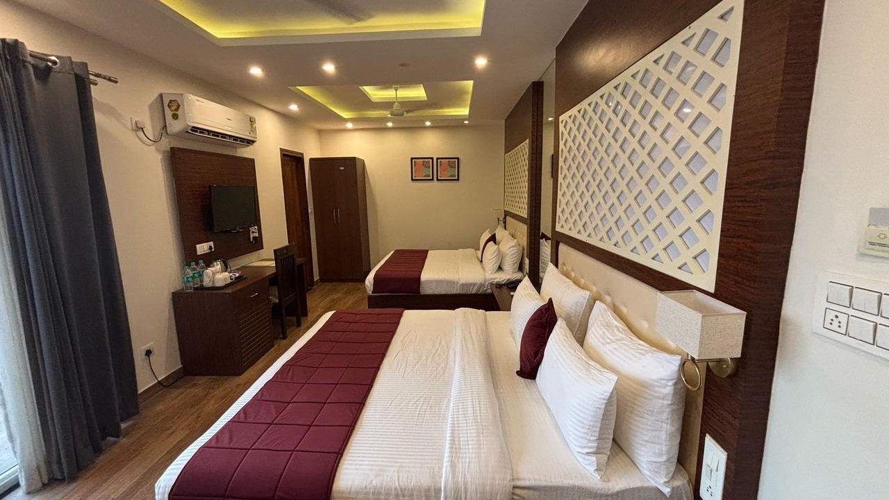 Photo of Bedroom in Dehradun