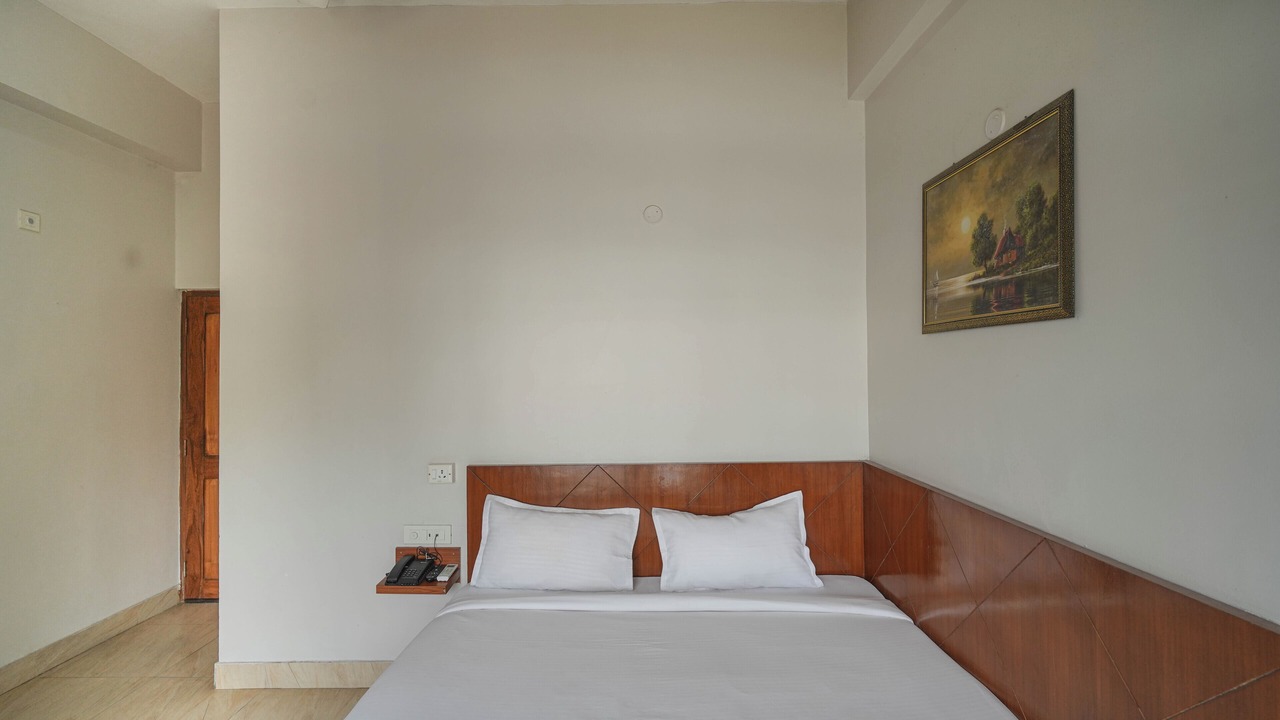 Photo of Bedroom in Paonta Sahib