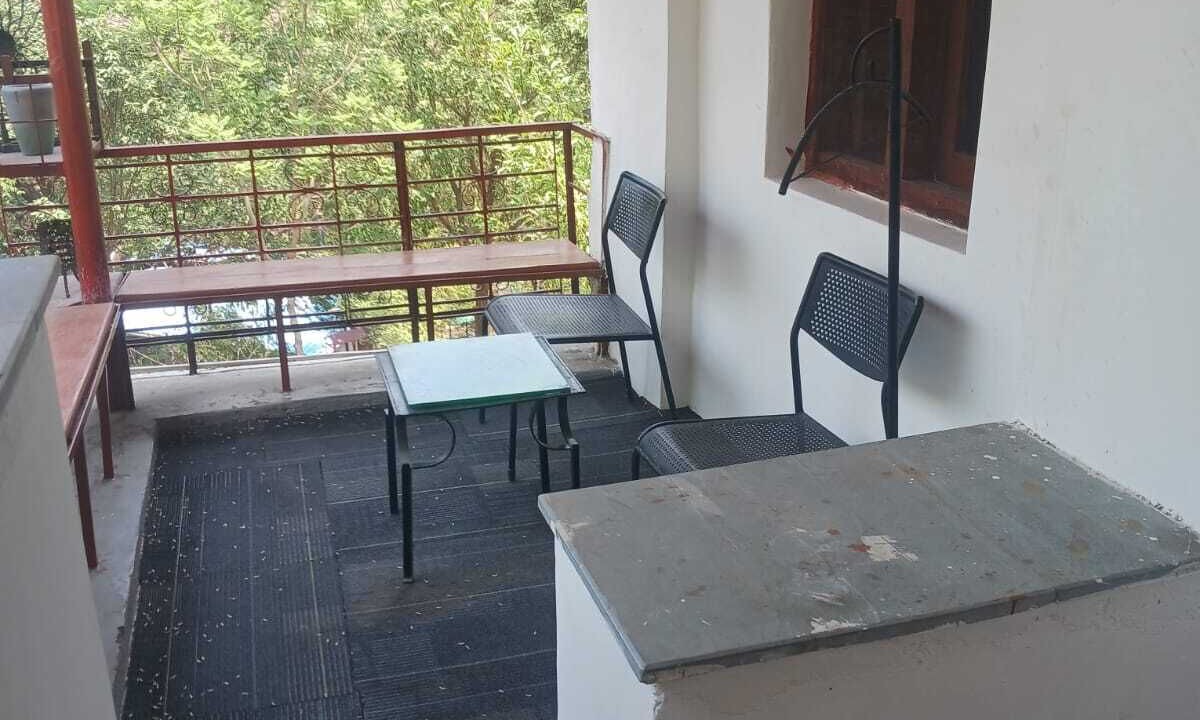 Photo of Patio Balcony in Bajeri
