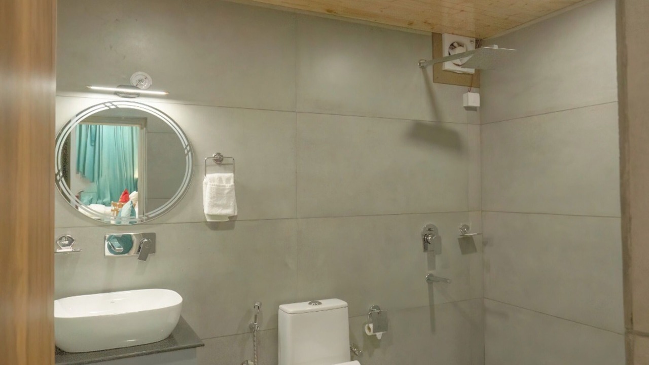 Photo of Bathroom in Mallital