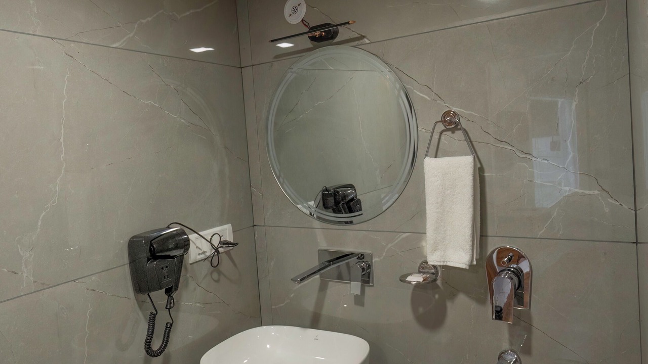 Photo of Bathroom in Mallital