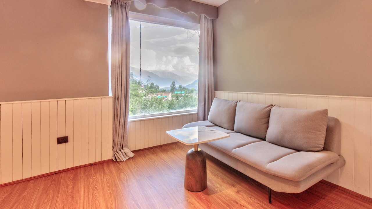 Photo of Bedroom in Bashisht