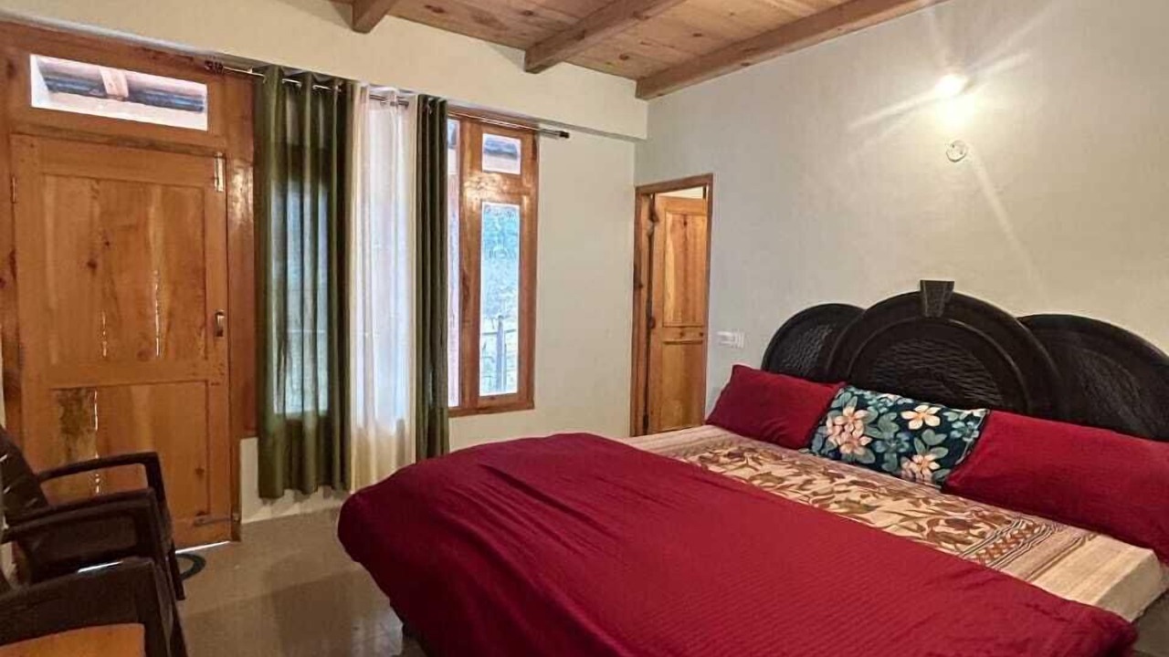 Photo of Bedroom in Kullu