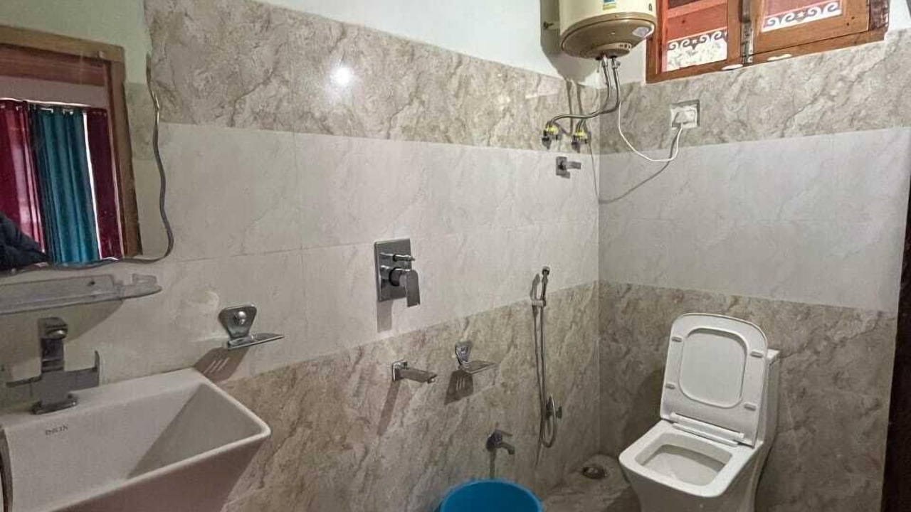 Photo of Bathroom in Kullu