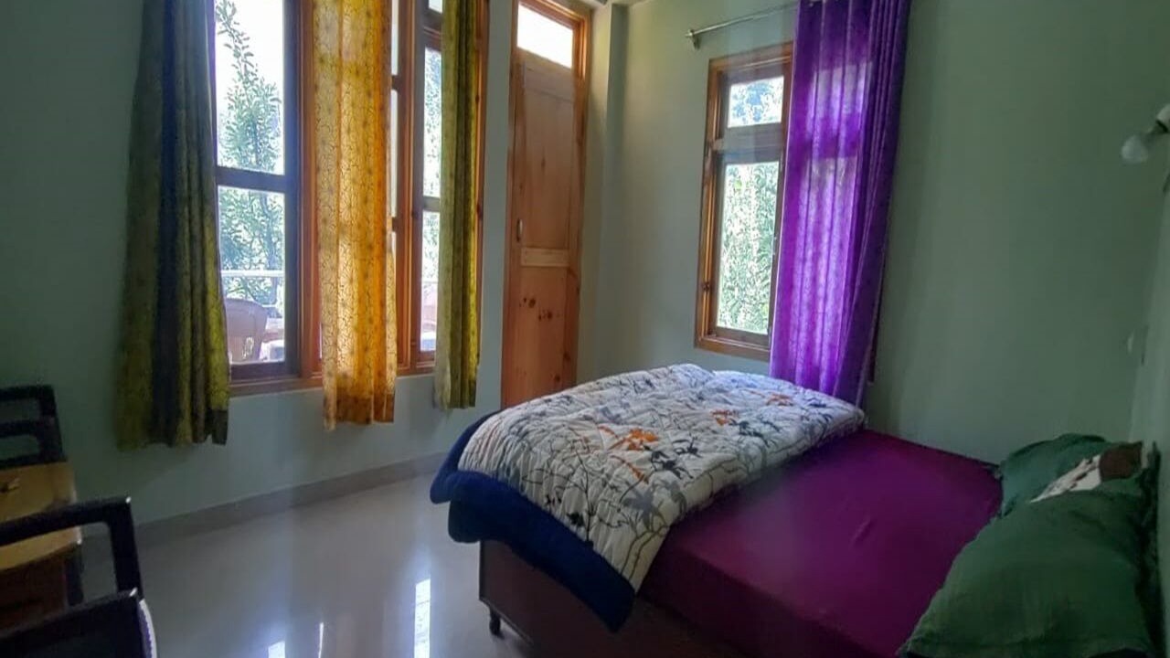Photo of Bedroom in Kullu