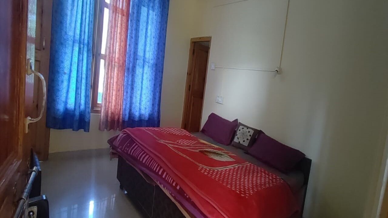 Photo of Bedroom in Kullu