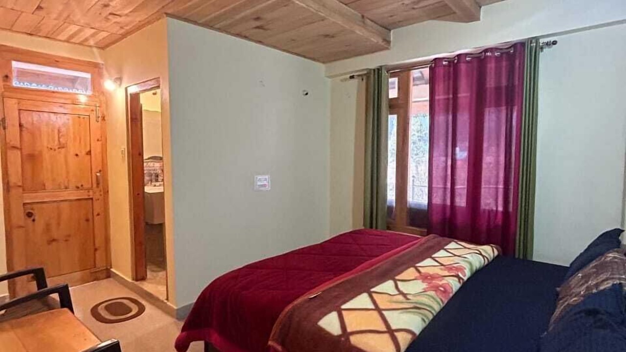 Photo of Bedroom in Kullu