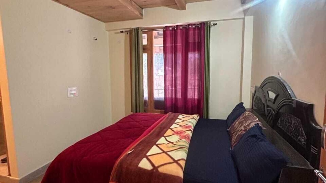 Photo of Bedroom in Kullu