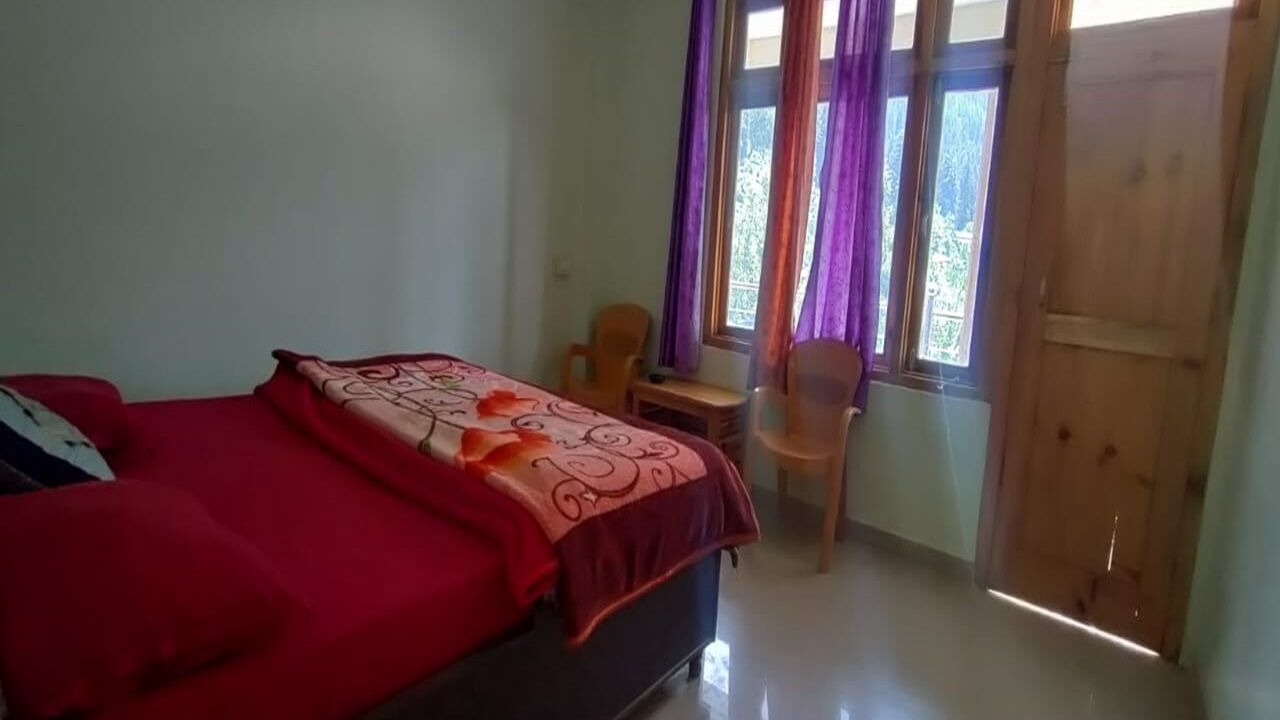 Photo of Bedroom in Kullu
