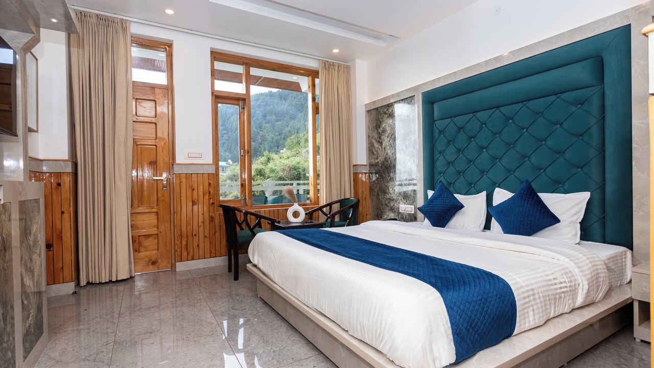 Photo of Bedroom in Bhagsu Nag