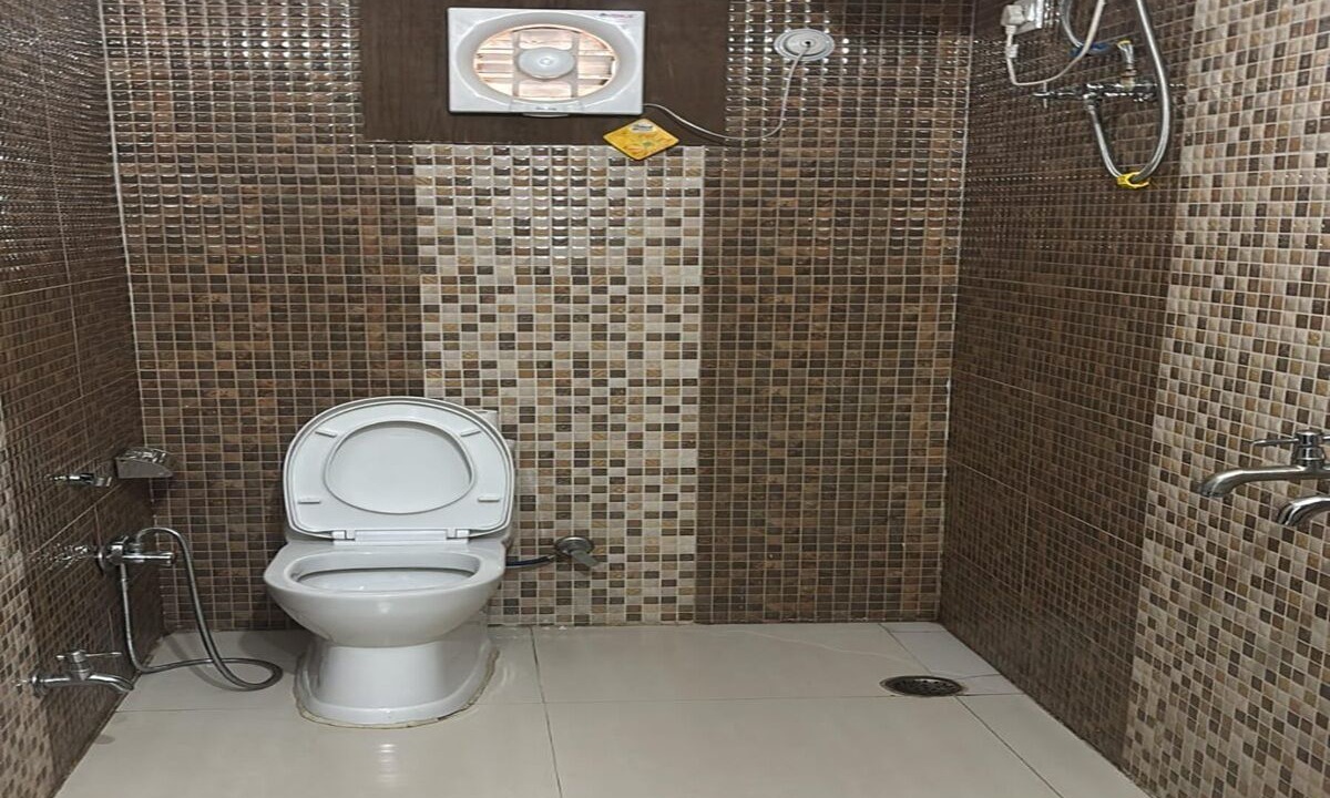 Photo of Bathroom in Badrinath