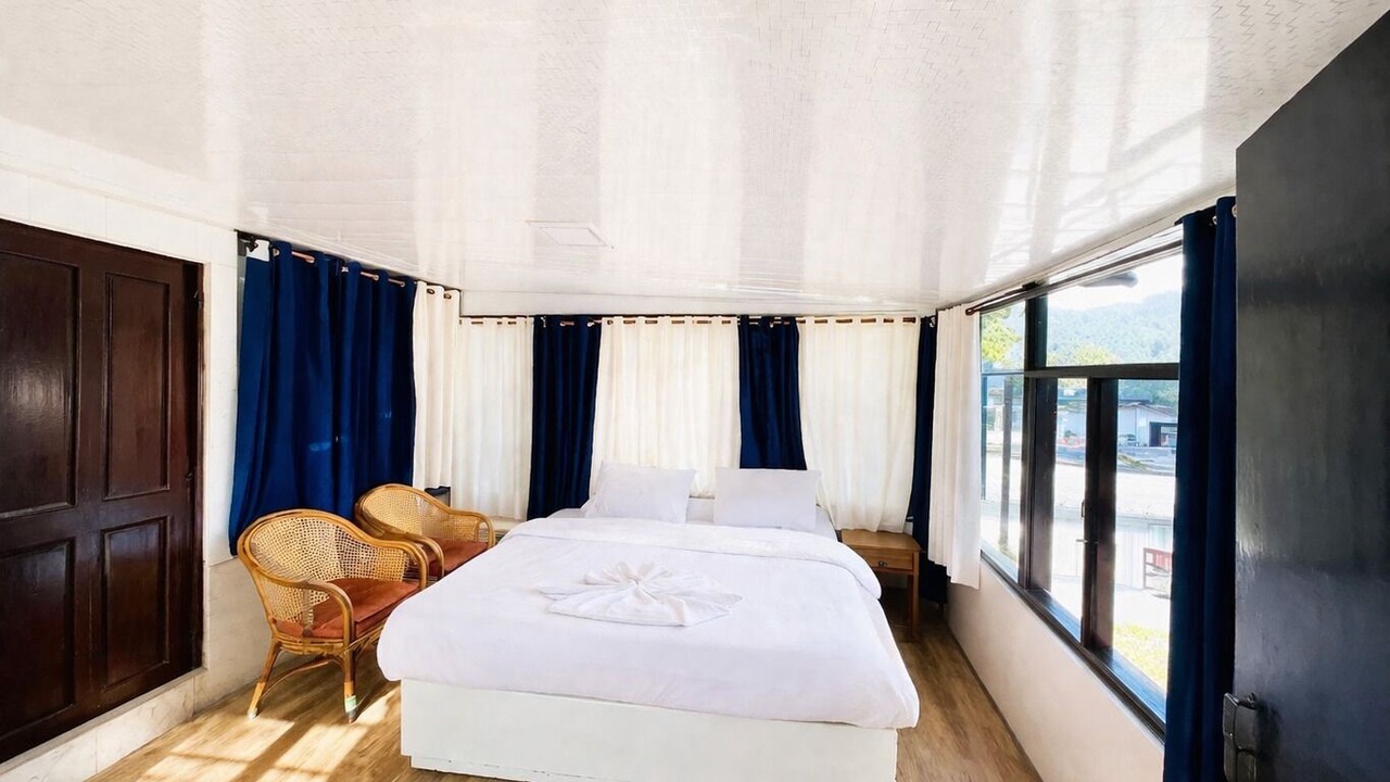 Photo of Bedroom in Nainital
