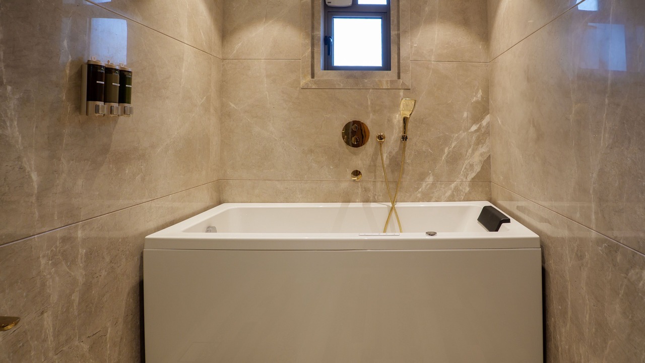 Photo of Bathroom in Airoli
