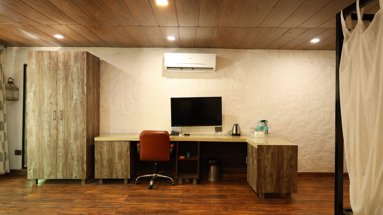 Photo of Outdoor in Jakh