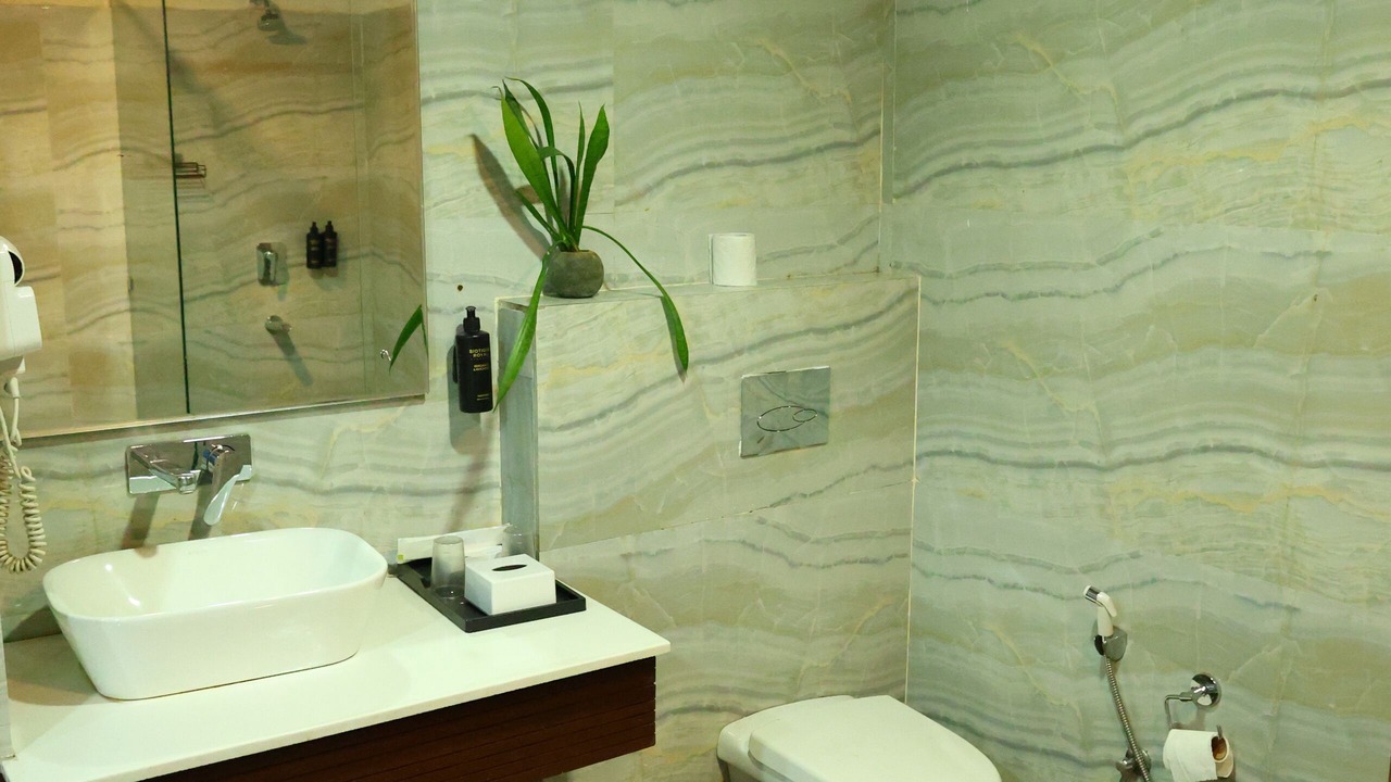 Photo of Bathroom in Jakh