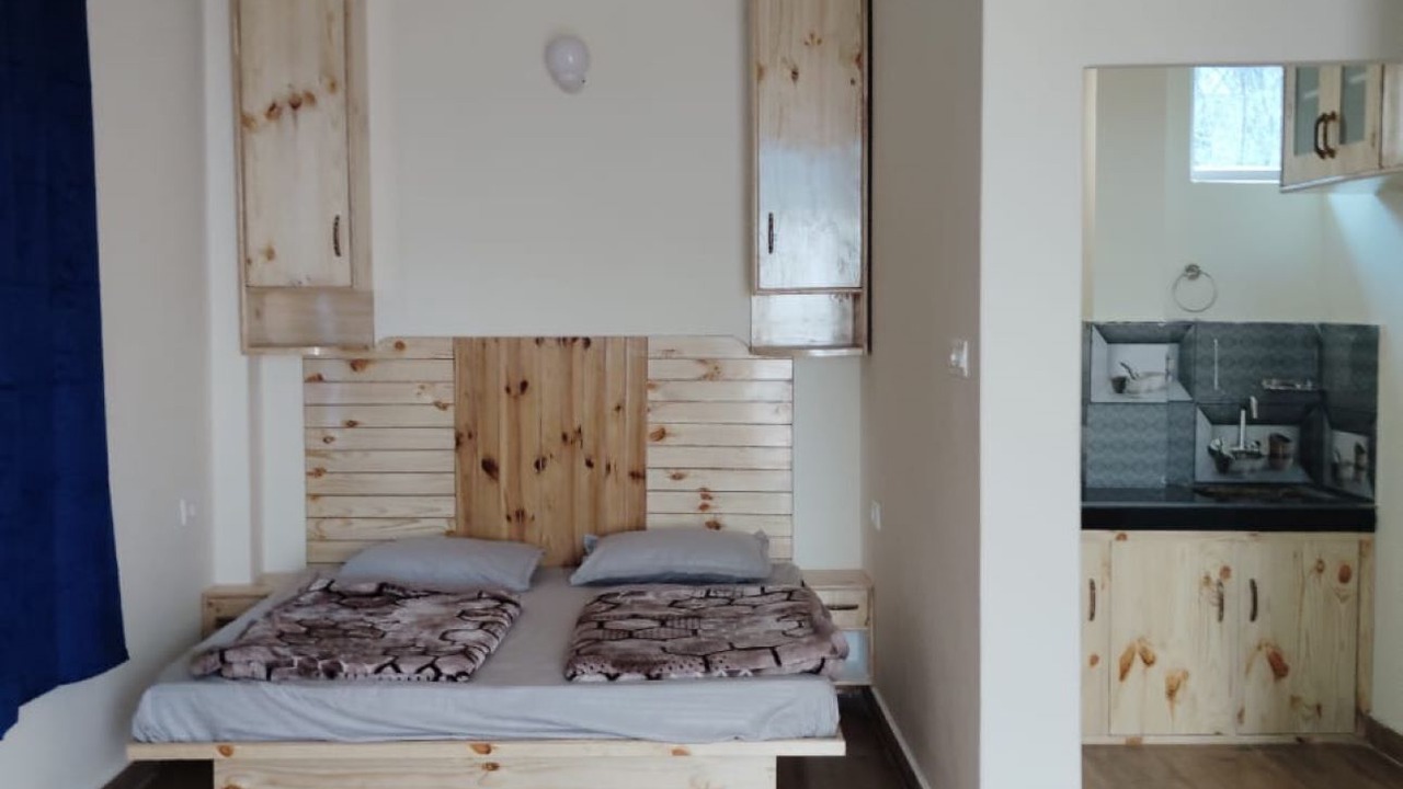 Photo of Bedroom in Naggar