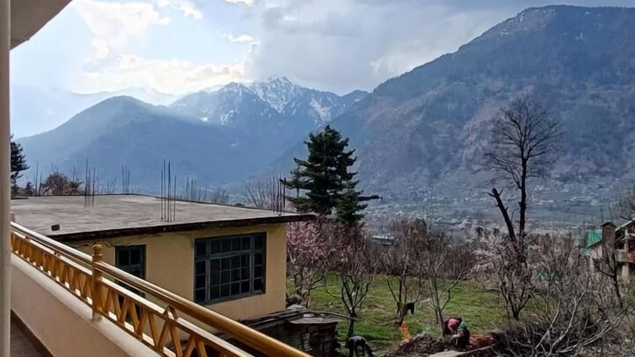 Photo of Bedroom in Naggar