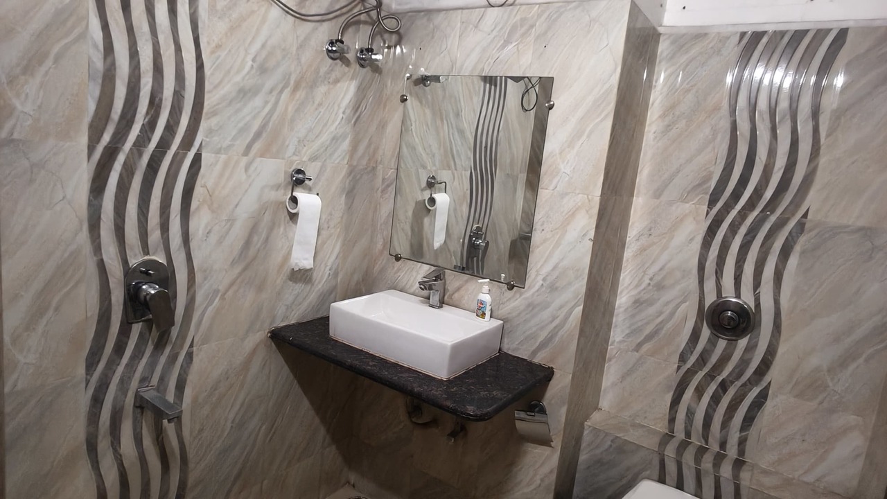 Photo of Bathroom in Siwan