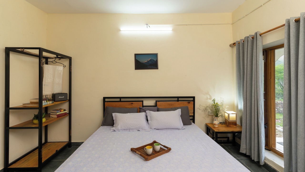 Photo of Bedroom in Almora