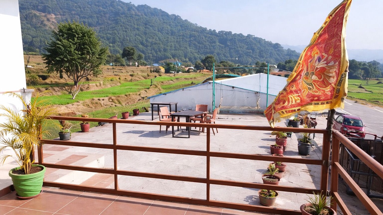Photo of Outdoor in Jakh