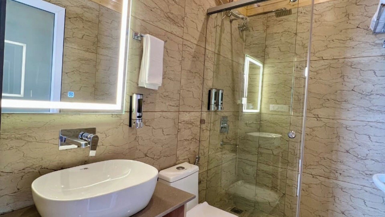 Photo of Bathroom in Lansdowne