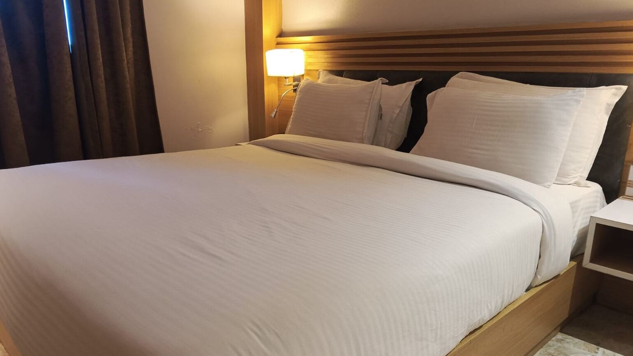Photo of Bedroom in Dhanbad