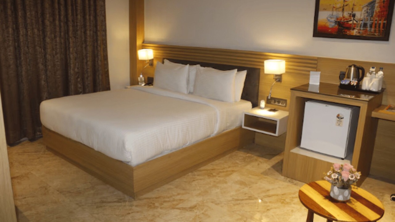 Photo of Bedroom in Dhanbad