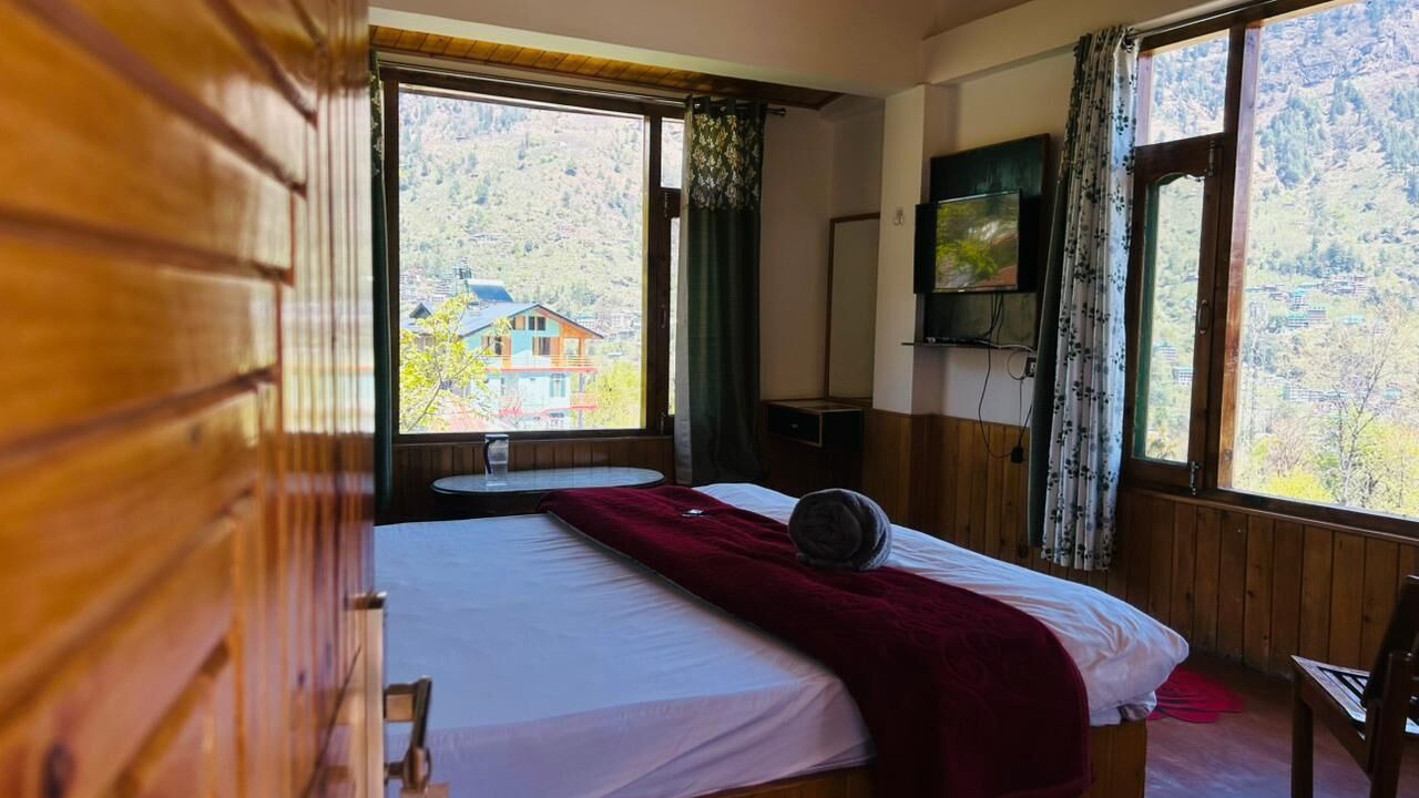Photo of Bedroom in Old Manali