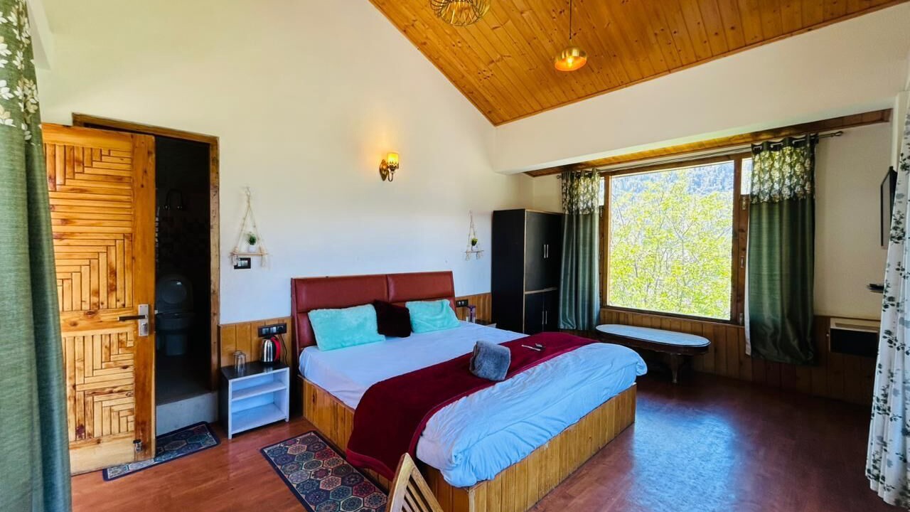 Photo of Bedroom in Old Manali