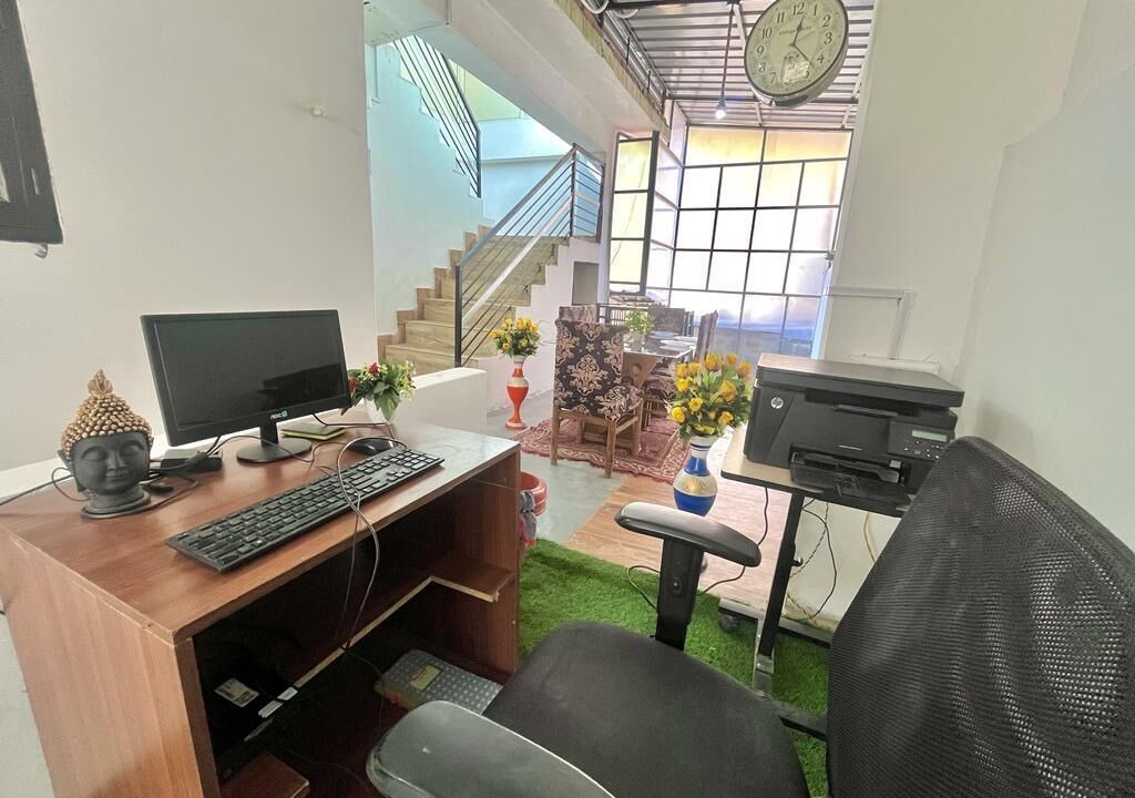 Photo of Bedroom in Shoghi