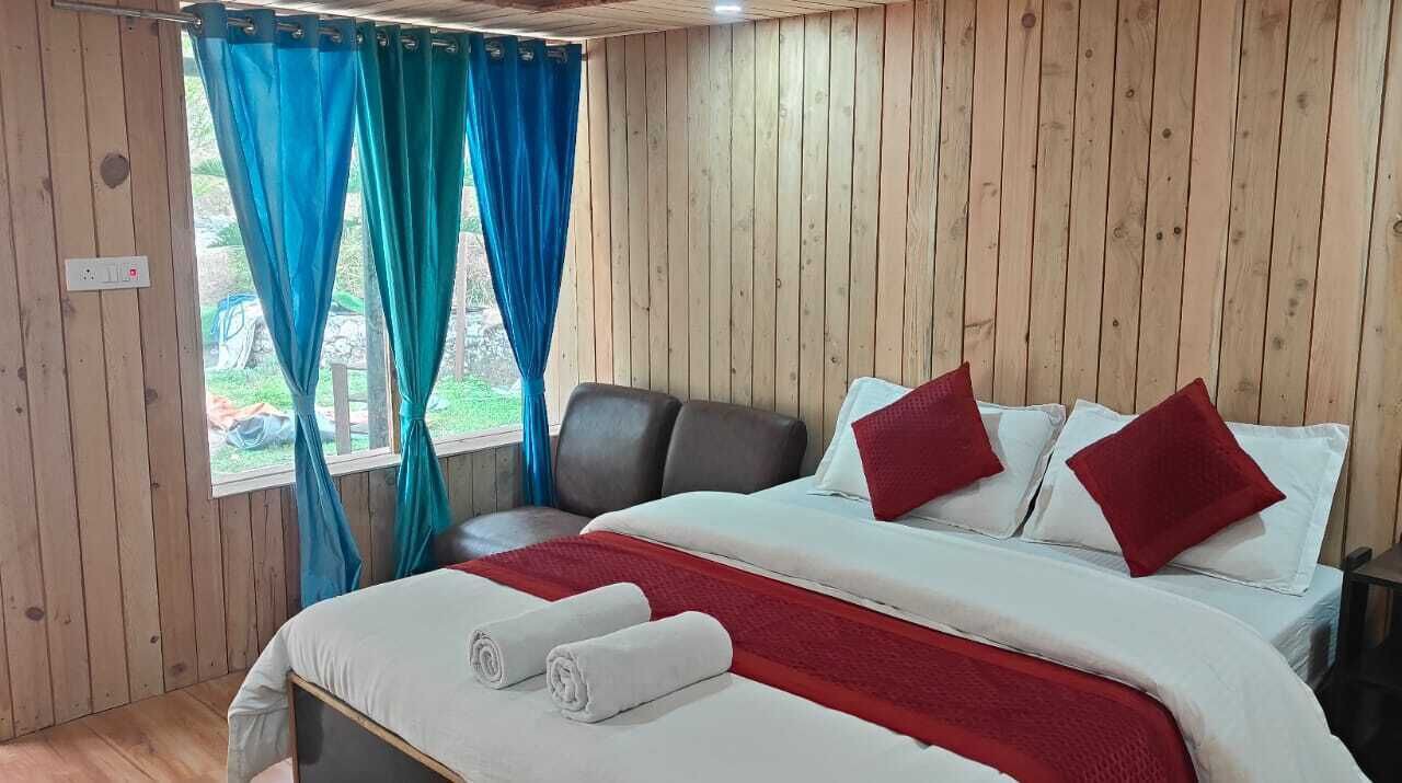 Photo of Bedroom in Barkot