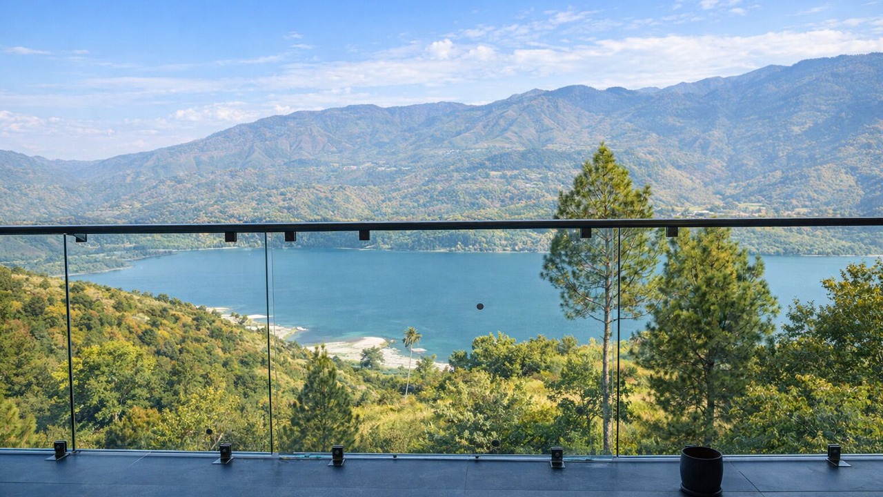 Photo of Patio Balcony in Tehri