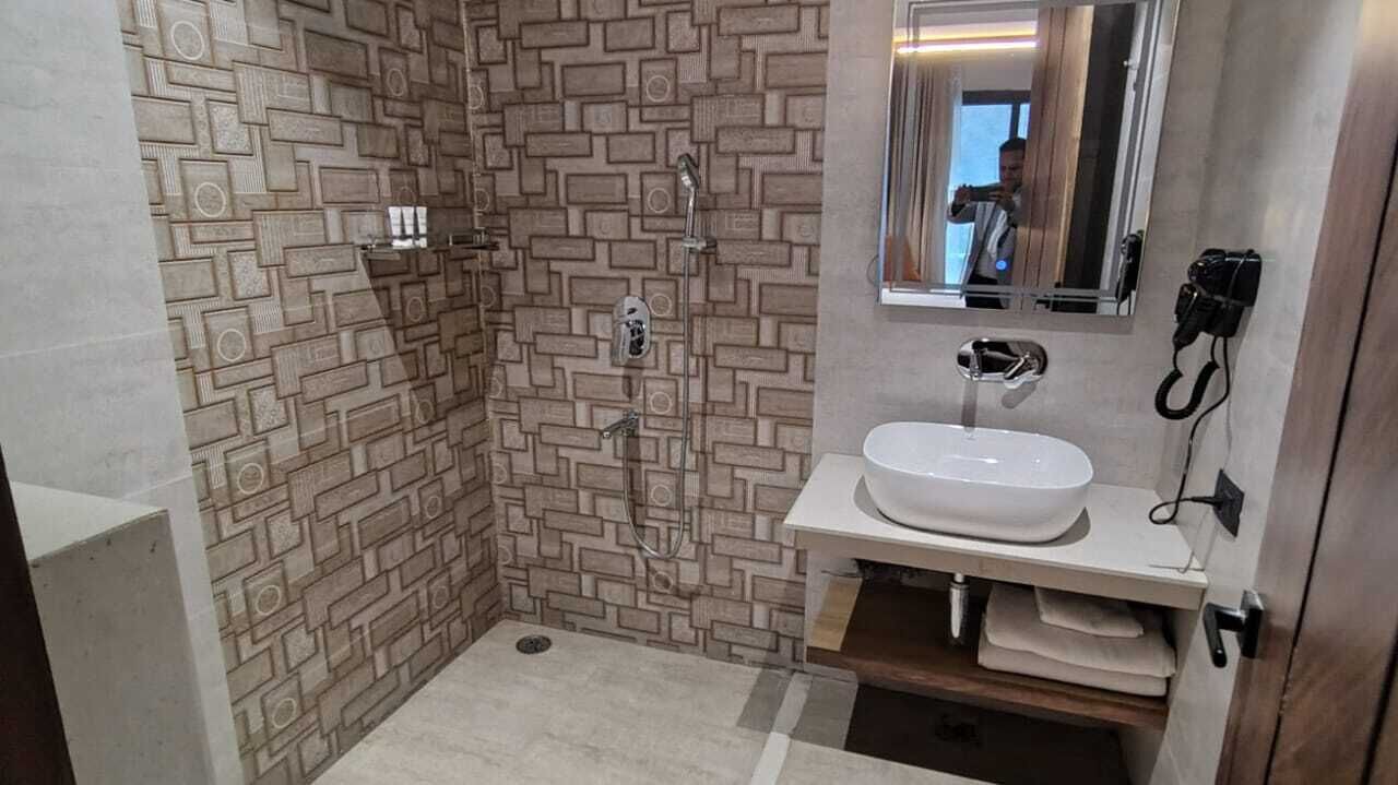 Photo of Bathroom in Nainital