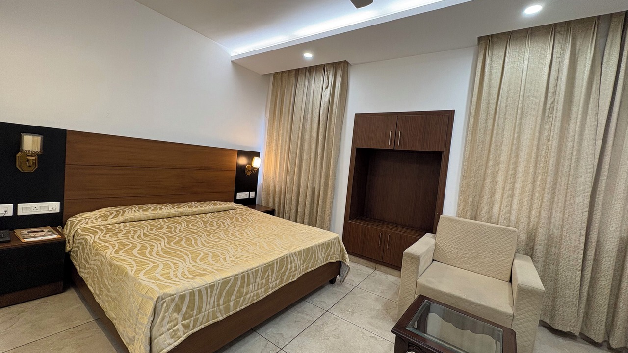 Photo of Bedroom in Pinjore