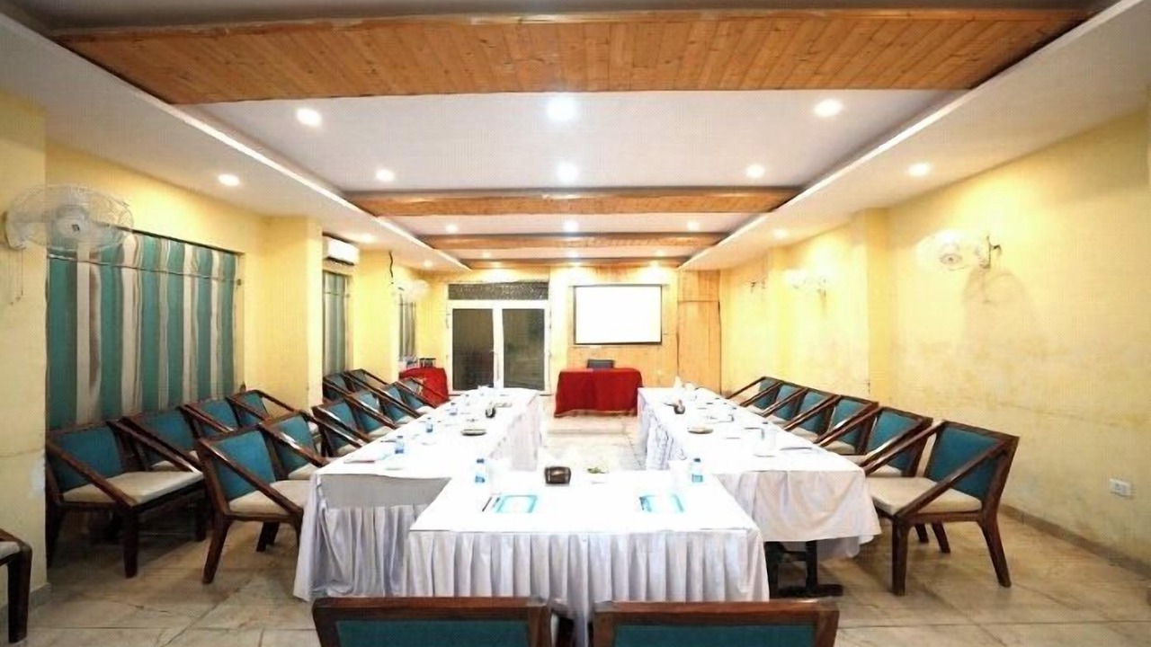 Photo of Livingroom in Kumarhatti