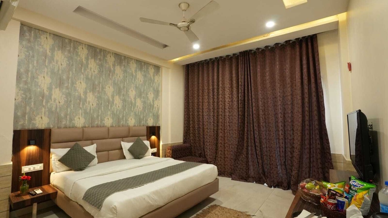 Photo of Bedroom in Kumarhatti