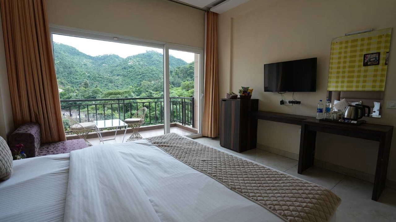Photo of Bedroom in Kumarhatti