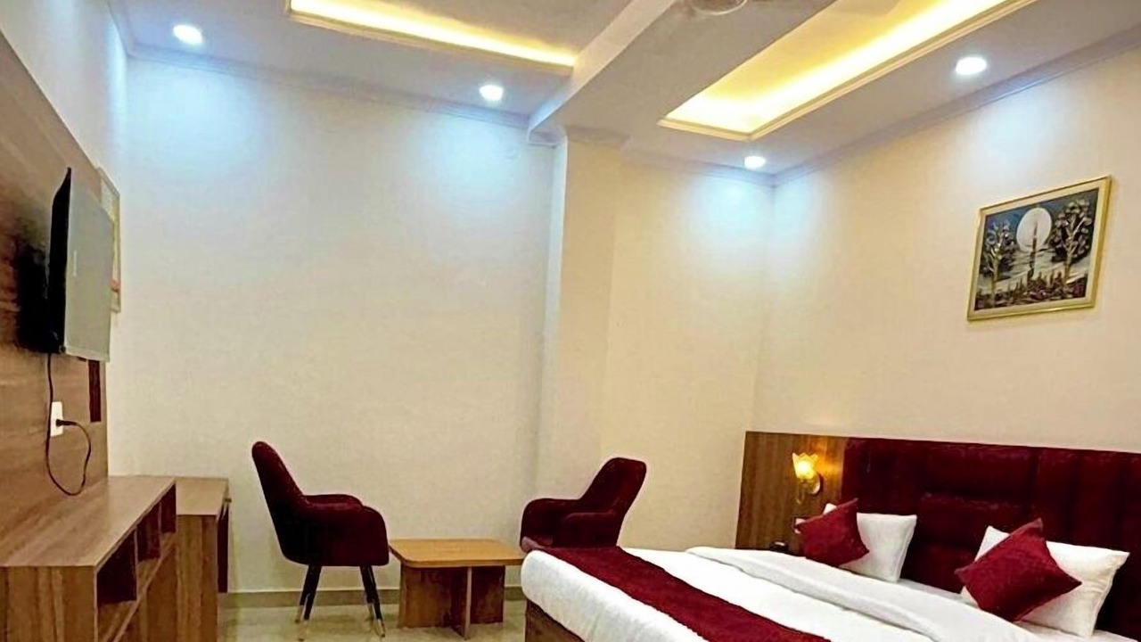 Photo of Bedroom in Haridwar