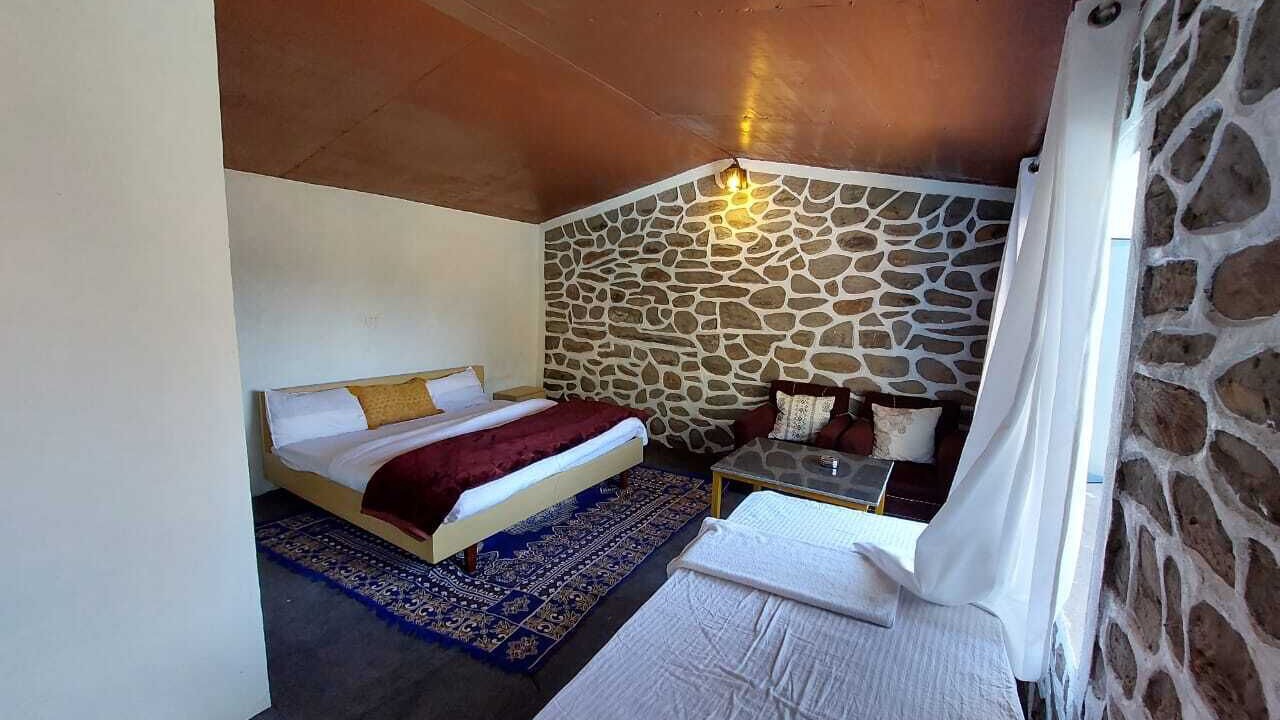 Photo of Bedroom in Naina Range