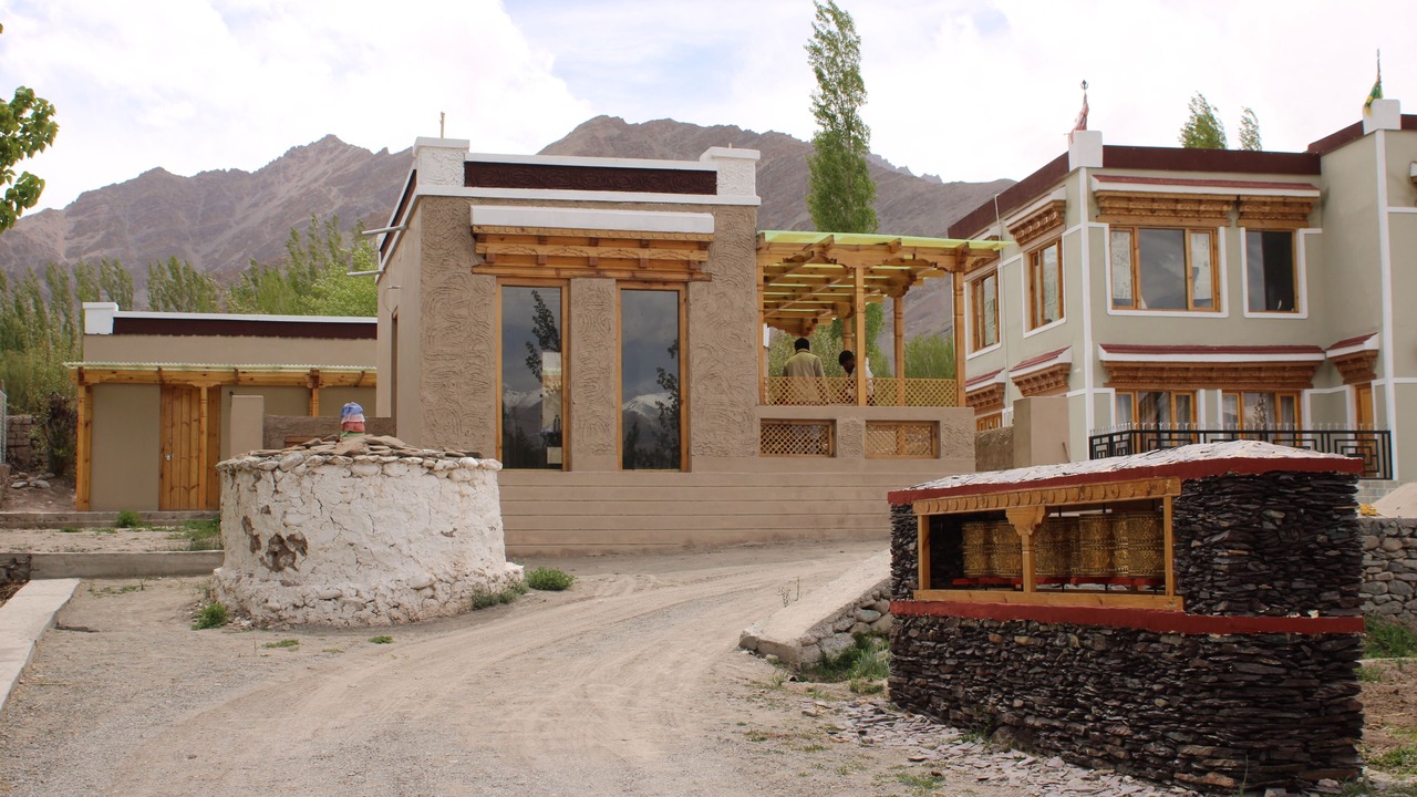 Photo of Outdoor in She