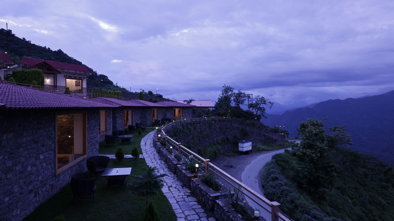 Photo of Outdoor in Sirala