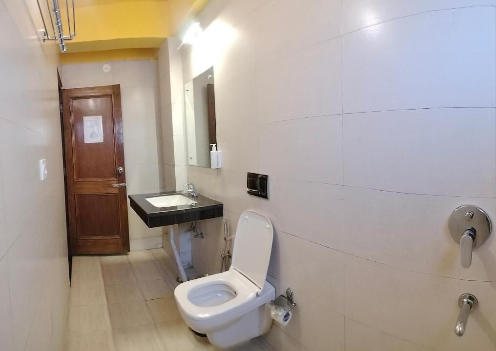 Photo of Bathroom in The Mall Road