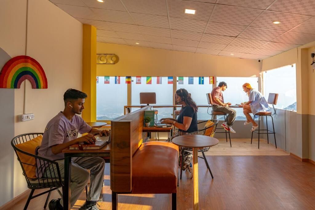Photo of Livingroom in The Mall Road