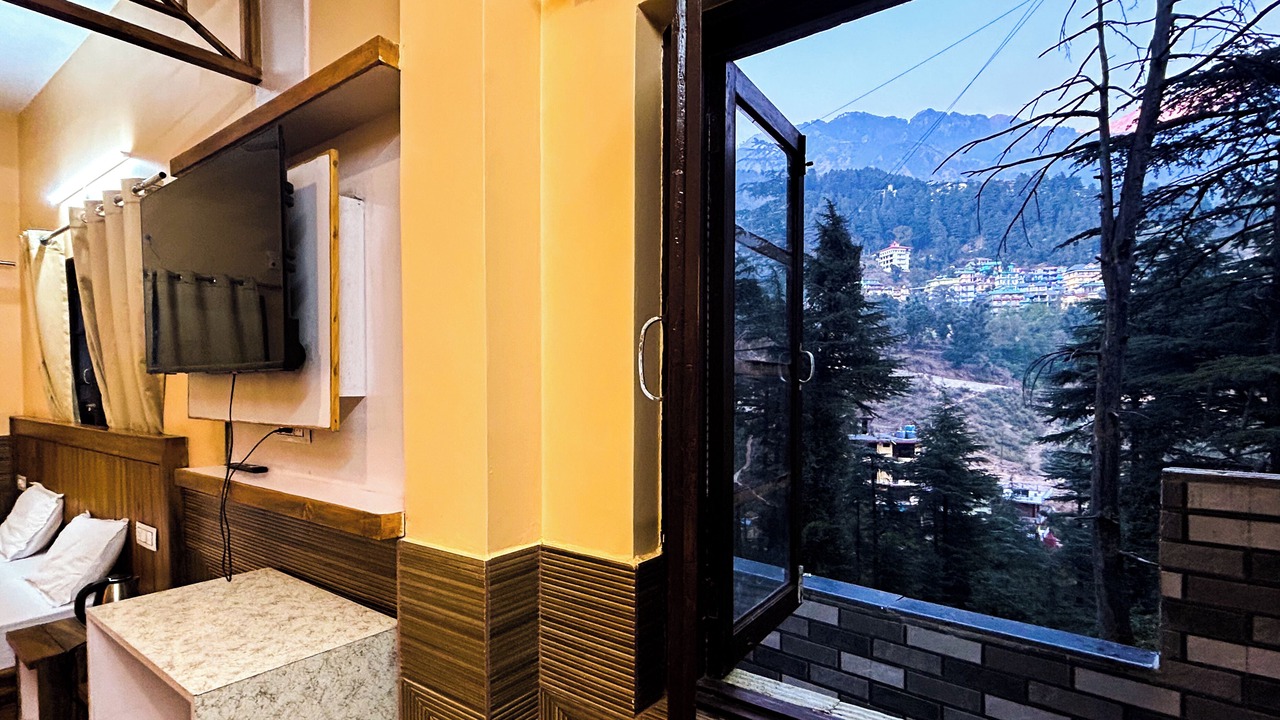Photo of Bedroom in McLeod Ganj