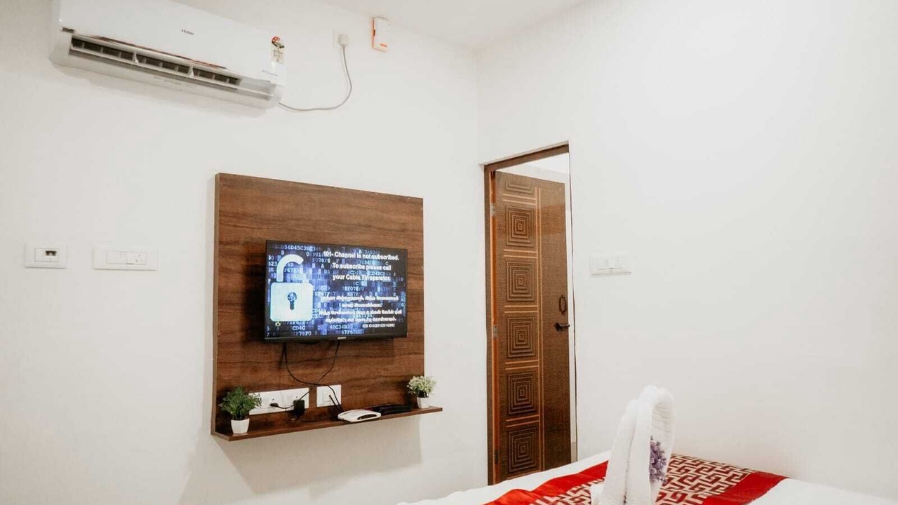 Photo of Bedroom in Perundurai