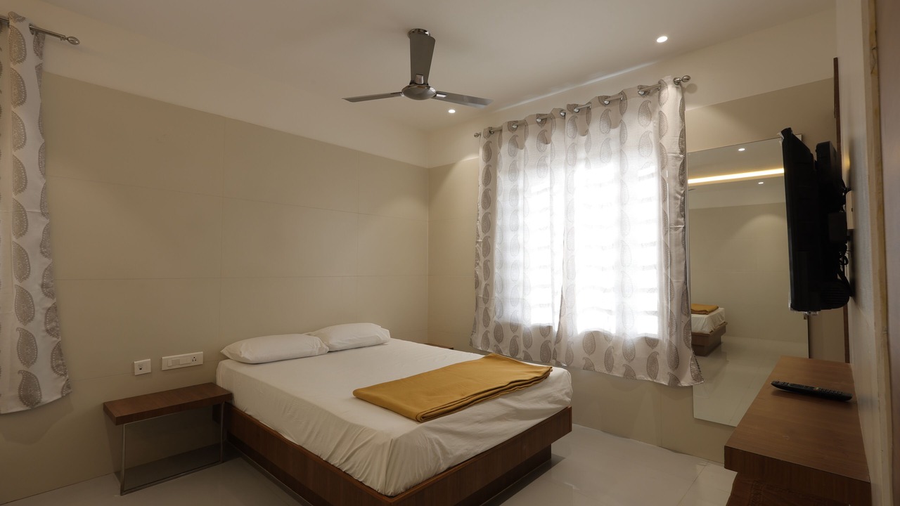 Photo of Bedroom in Palani